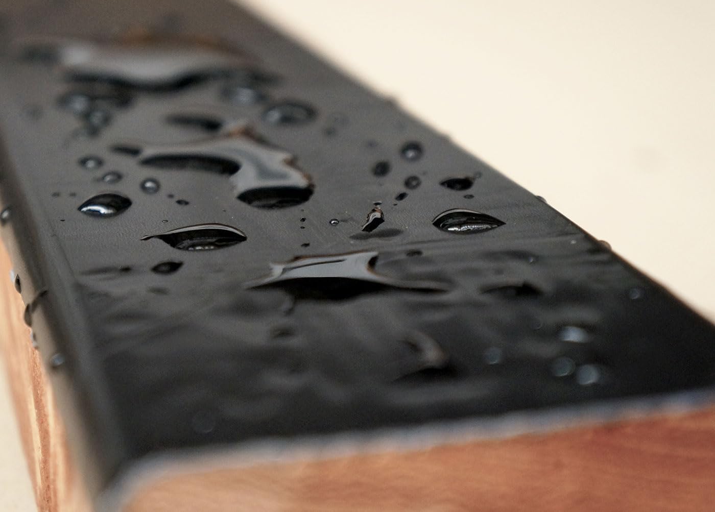 Design61 Terrassen Schutzband Schutz- und Entkoppelungsband für Schutz von Holzunterkonstruktion vor Schmutz- und Wasseransammlungen 10 Meter Breite 75mm