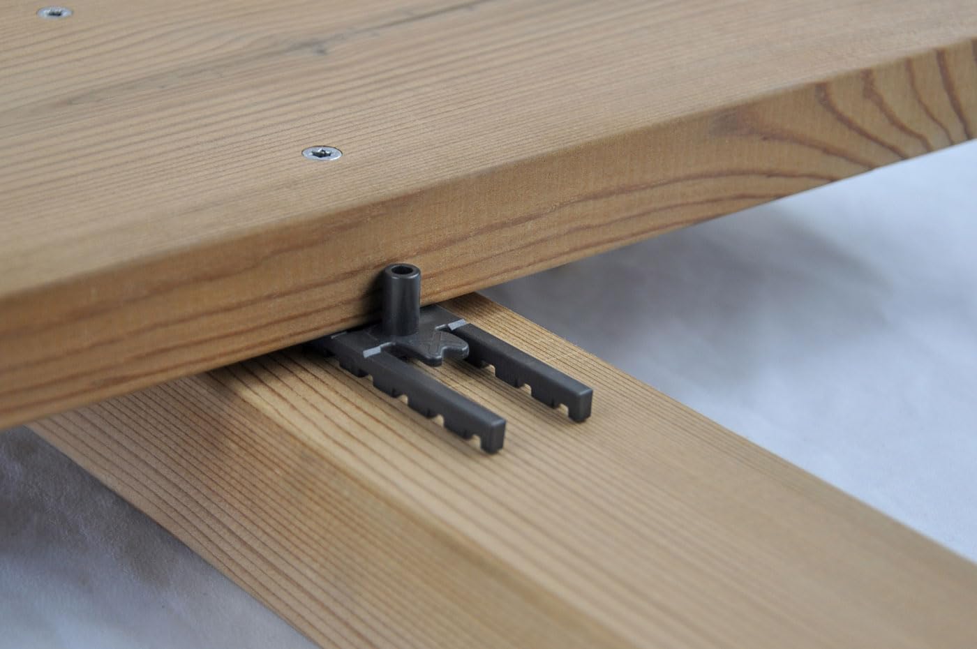 Design61 100 Stück Abstandhalter für Terrassendielen Terrasse 7mm Distanzhalter für 7mm Fuge aus Kunststoff für Unterkonstruktion zur Ventilation und Verhinderung von Staunässe